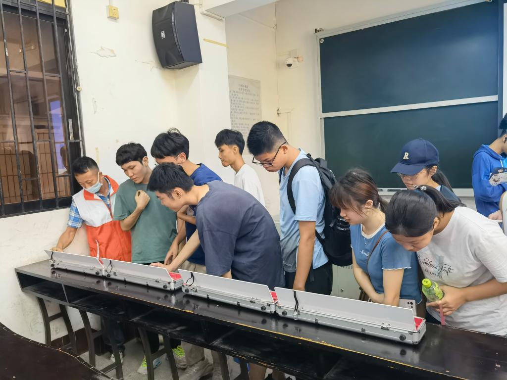 taptap点点官方网站